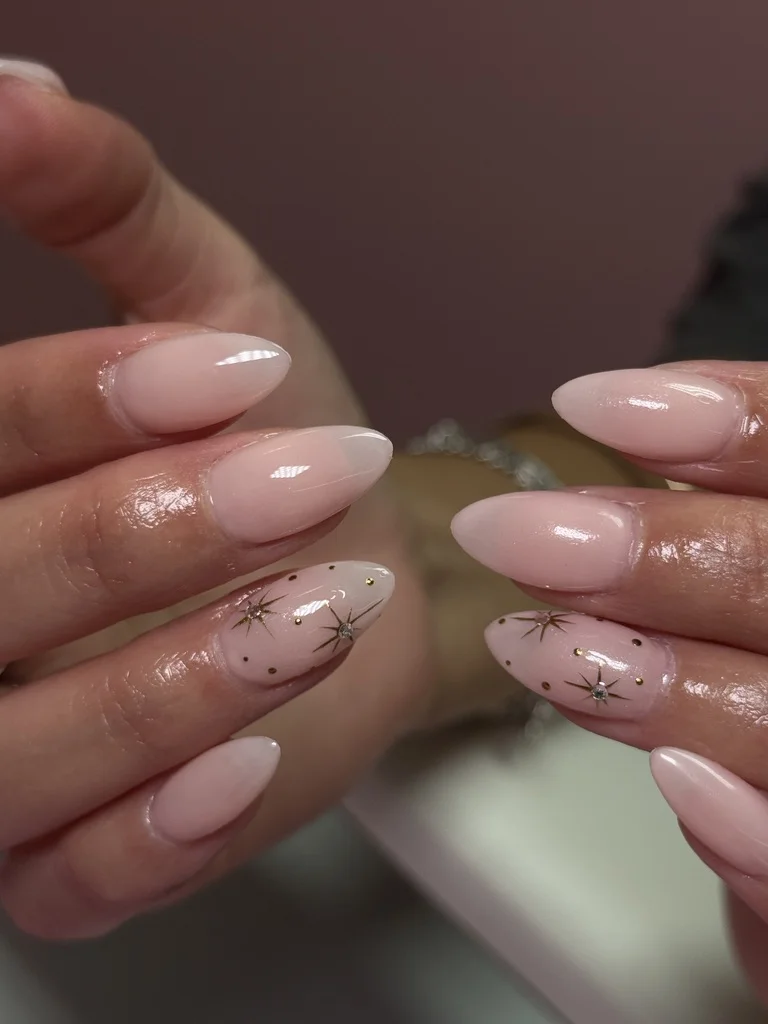 Geometric pattern nail art