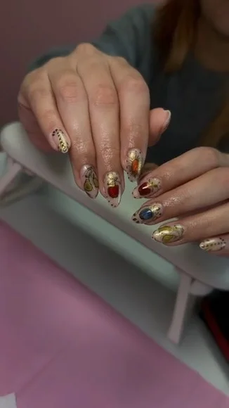 Champagne metallic nails